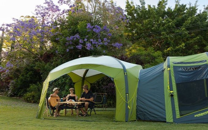 Zempire Aerobase 3+1 oppompbare partytent met zijwand