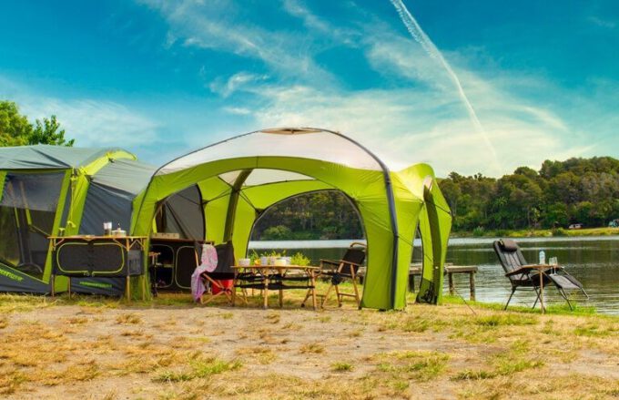 Zempire Aerobase 3+1 oppompbare partytent met zijwand